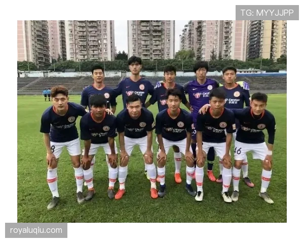 半场时间规则：中场休息时长与裁判决定的伤停补时标准
